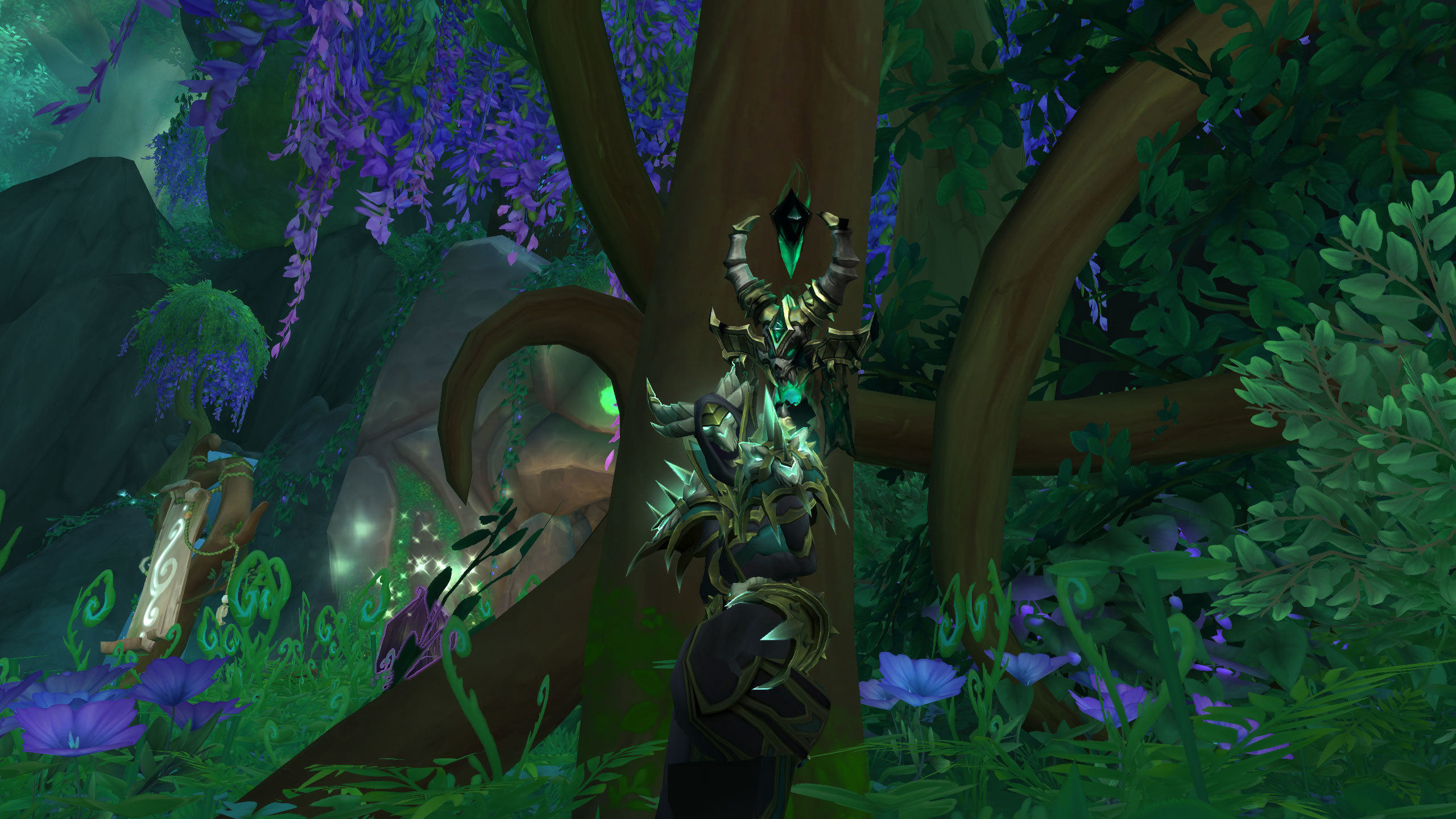 Designing a Custom Transmog Set: A Guide to Layering Pieces and Finding Unique Color Combinations